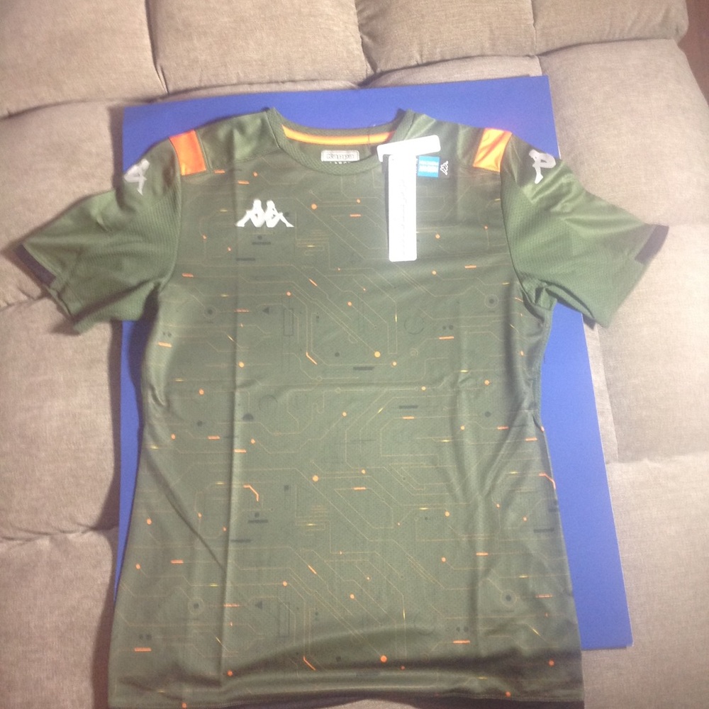 Nwt kappa shirt for running
